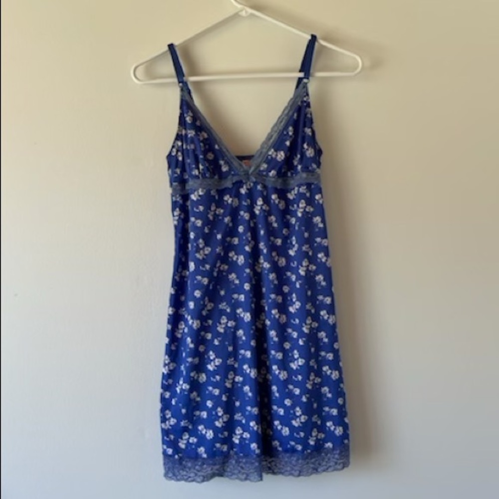 IZOD daisy mini slip dress